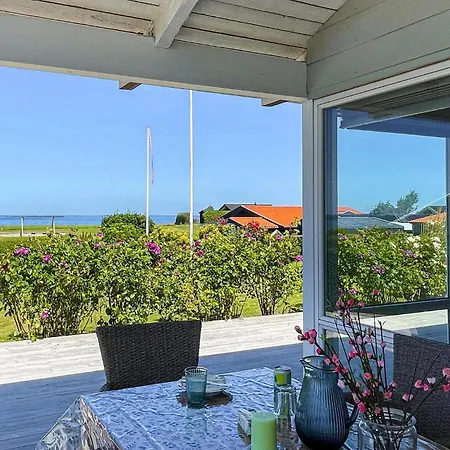 3 Bedroom Amazing In Brenderup Fyn Nyaraló *